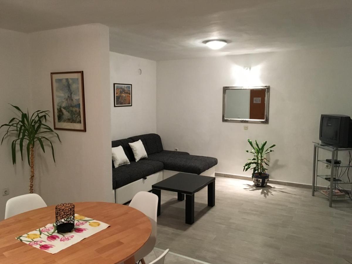 Bugenvila Rogoznica  Buitenkant foto