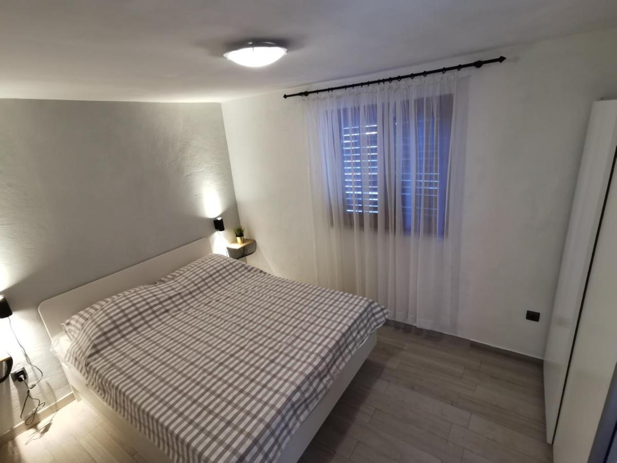 Bugenvila Rogoznica  Buitenkant foto